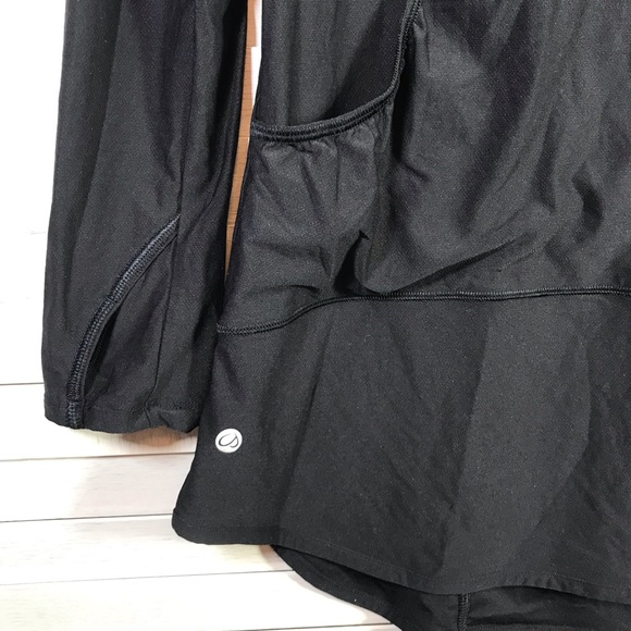 ☘️♥️ CRZ Yoga Outdoor Hoodie ♥️☘️ - Picture 3 of 6